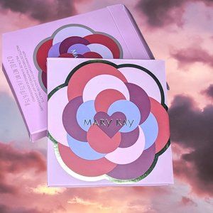 Mary Kay Limited Edition 60th Anniversary Eye Shadow Palette